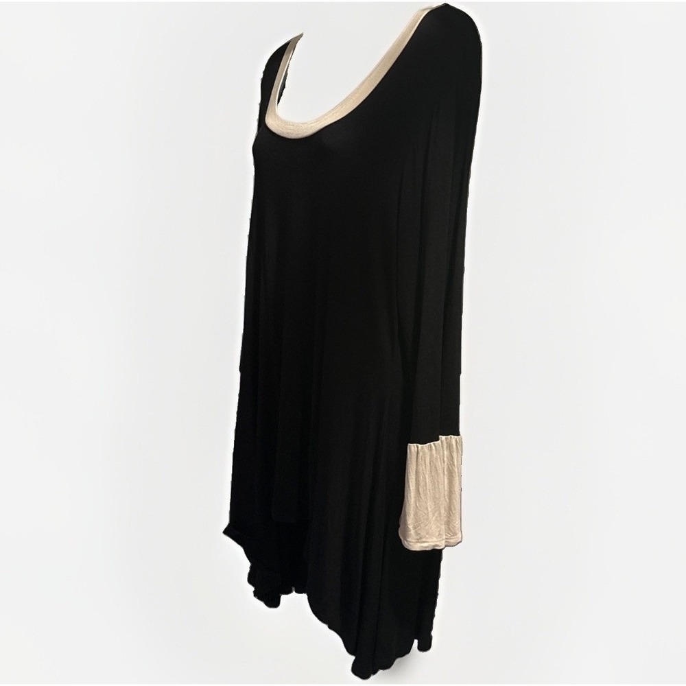 24seven Comfort Apparel Bell Sleeve Tunic Top Colorblock Hi-Low Black Beige 1X